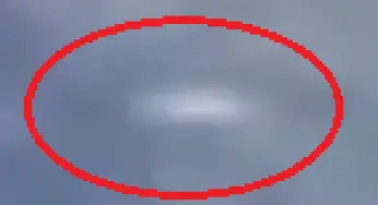 Daytime UFO filmed over Island of Pag, Croatia 18-Apr-2012