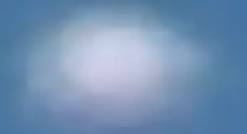VIDEO: Daytime UFO or orb over Chicago, Illinois 28-Mar-2013
