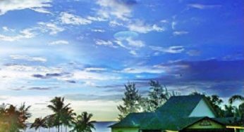 Interesting daytime UFO was seen and photographed over Tuaran Beach Resort, Malaysia