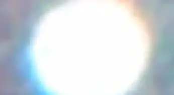 Huge UFO seen and recorded in the sky above Bangor, Maine 25-Aug-2013