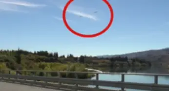 Fast Moving UFOs Caught On Video By Australian Television Crew