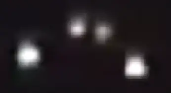 UFO craft hovering above Orlando, Florida 24-Mar-2014