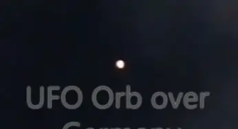 UFO orb flying across the sky above Solingen, Germany 14-Jun-2014