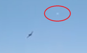 Amazing daytime UFO sighting over San Antonio, Texas • Latest UFO Sightings