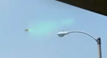 Alien UFO Reportedly Sprays Poisonous Chemicals