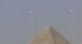 Viral Video Shows Crystal Clear UFOs Over Pyramids