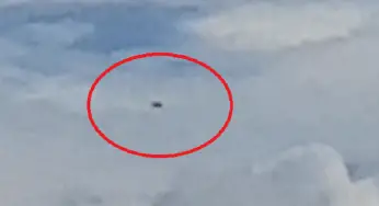 Black UFO over Saint Petersburg, Russia 2-Aug-2020