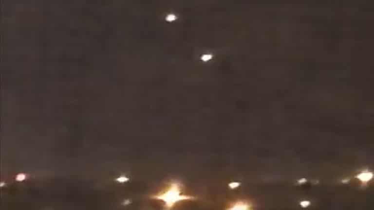 UFOs hovering above Aurora, Colorado 20-Jan-2021 • Latest UFO Sightings