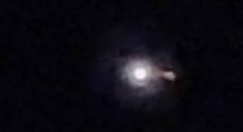 Strange UFO filmed over Kirtland AFB by the Air Force guy 2022