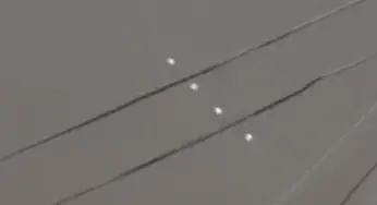 2 VIDEOS! 4 stationary UFOs filmed over Santiago de Chile 16-May-2023