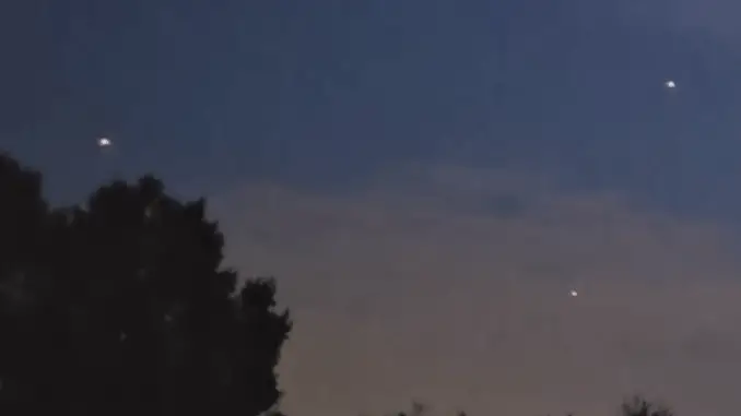 🛸 Baffling UFO Sighting in Ohio! Orange Lights Appear and Vanish — See ...