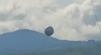 BREAKING: UFO CRASHES in Colombia! Man Captures It on Video and Recovers Alien Object. You Have to See This! 👽🚨 #UFOSightings
